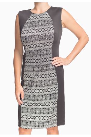 VESTIDO CON TELA BORDADA