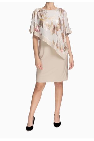 VESTIDO CON CAPA