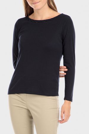 Camiseta básica tachas