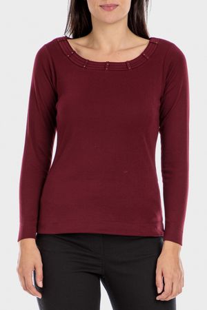 Camiseta básica tachas