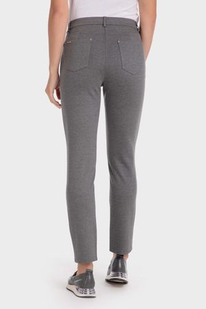 Pantalón gris bolsillos
